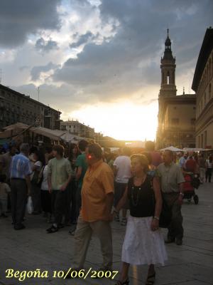 20070611105344-mercadillo.jpg